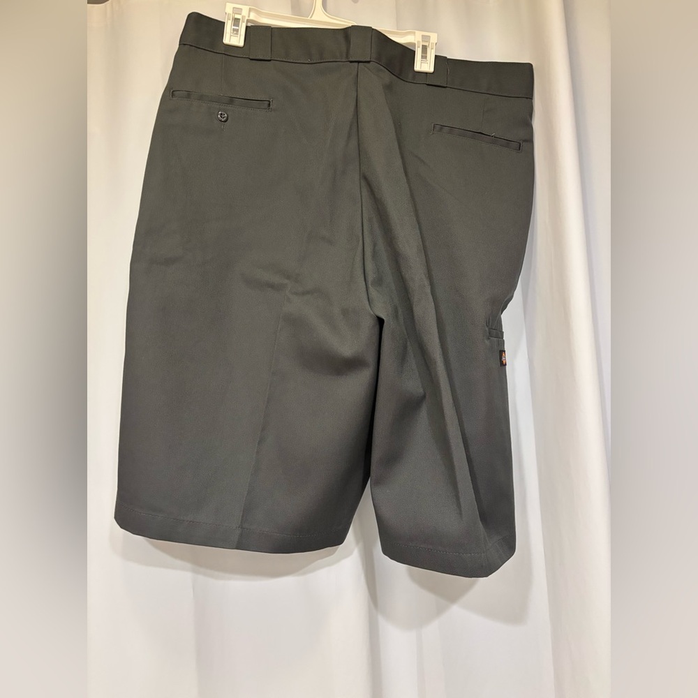 Dickies Grey Loose Fit Shorts - Picture 2 of 4
